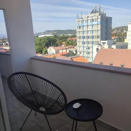 Center Belvedere Apartmán *