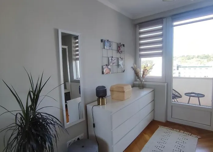 Center Belvedere Apartamento *